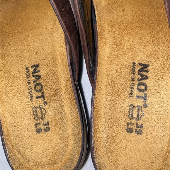 Naot women’s brown leather healed slip on clogs size 9 - Picture 4 of 7